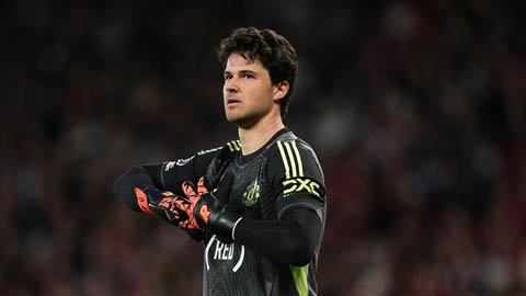 Lammens thực hiện pha cứu thua xuất sắc nhất mùa giải